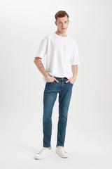 Pedro Slim Fit Normal Waist Narrow Leg Jeans