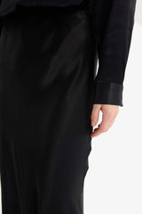 A Normal Waist Satin Midi Skirt