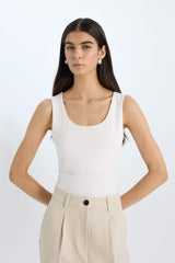 Slim Fit Basic Square Collar Sleeveless Tank Top