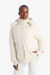 Water-repellent, regular-fit, hooded winter coat with zipper and pockets.