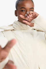 Water-repellent, regular-fit, hooded winter coat with zipper and pockets.