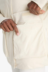 Water-repellent, regular-fit, hooded winter coat with zipper and pockets.