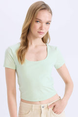 Slim Fit U Collar Short Sleeve T-Shirt