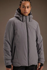 USB Heated, Water Repellent, Windproof, Hooded, Zippered Winter Ski Jacket