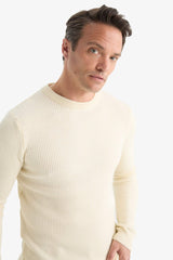 Standard Fit Crew Neck Knitwear Sweater