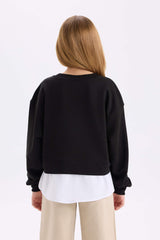Girls Relax Fit Crew Neck Hem Detailed Sweatshirt
