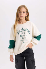 Girls Oversize Wide Pattern Crew Neck Printed Sweatshirt