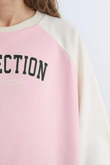 Girls Relax Fit Crew Neck Printed Sweatshirt