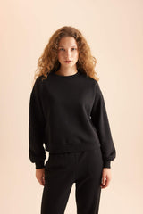 Regular Fit 2-Piece Set Thick Crew Neck Sweatshirt Flexible Waist Jogger Sweatpants