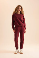 Regular Fit 2-Piece Set Thick Crew Neck Sweatshirt Flexible Waist Jogger Sweatpants