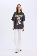 Coool Looney Tunes Oversize Wide Mold Bike Collar Printed Short Sleeve T-shirt