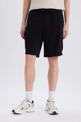 Regular Fit Drawstring Waist Cargo Pocket Shorts