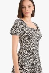Coool Square Neck Floral Patterned Viscose Short Sleeve Mini Dress