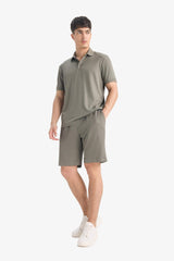 Regular Fit All-Direction Stretch Crinkle Bermuda Shorts