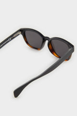 Man Square Sunglasses