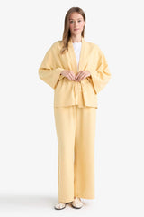 Straight Leg Linen Blend Capri