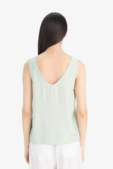 Sleeveless V-neck blouse, regular fit