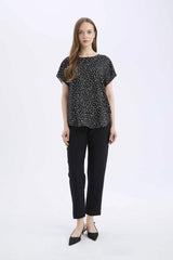 Regular Fit Crew Neck Short Sleeve Blouse