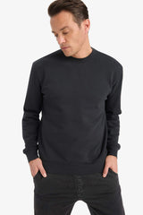 100% Cotton Regular Fit Crew Neck Sweatshirt