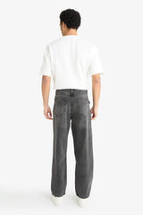 Relax Fit Ripped Detail Jeans