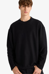 Boxy Fit Relaxed Cut Crew Neck Cotton Long Sleeve T-Shirt