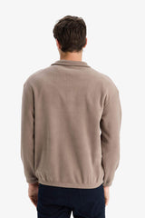 Loose fleece sweatshirt with stand-up collar and print