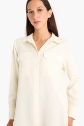 Tencel Regular Fit Shirt with Collar and Long Sleeves.