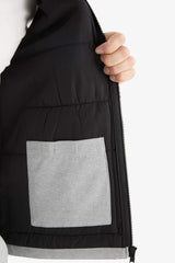 Regular Fit Stand Collar Zippered Pocket Vest