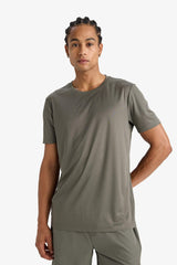 DeFactoFit Slim Fit Slim Cut Crew Neck Quick Drying Breathable Flexible Fabric Printed Sports Short Sleeve T-Shirt