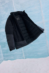 Water-repellent, regular-fit, hooded, zip-up, windproof jacket.