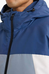 Water Repellent Regular Fit Hooded Zippered Windproof Jacket