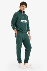 Regular Fit Jogger Sweatpants with Elasticated Legs and Pockets and a Tie Waist