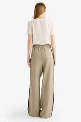 Cool parachute normal waist pants