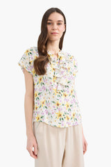 Regular Fit Flap Collar Short Sleeve Shirt