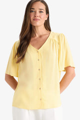 Regular Fit V-Neck Crinkle Viscose Short Sleeve Shirt
