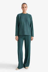 Relax Fit Crew Neck Sweatshirt