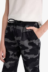 Boys Jogger Fit Camouflage Patterned Gabardine Trousers