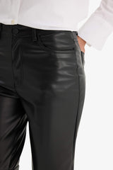 Straight Fit Double Pocket High Waist Midi Trousers