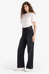 90's Straight Fit Wide Leg High Waist Long Jeans