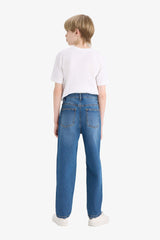 Straight-leg jeans for boys