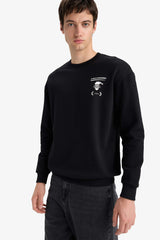 Boxy Fit Printed Crew Neck Sweatshirt