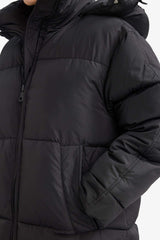 Waterproof parka with relaxed fit and hood