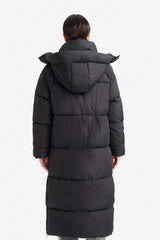 Waterproof parka with relaxed fit and hood
