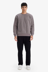 Relax Fit Crew Neck Fleece Sweatshirt