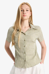 Cool Fitted Textured Short Sleeve Shirt