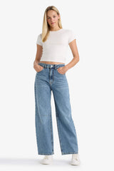 Barrel Fit Normal Waist Ankle Length Jean Washed Trousers