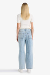 Barrel Fit Normal Waist Ankle Length Jean Washed Trousers