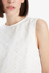 Regular Fit Crew Neck Embroidered Sleeveless Blouse