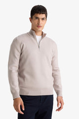 Standard Fit Zip-Up Turtle Neck Knitwear Pullover