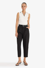 Carrot Fit Pocket Detailed High Waist Straight Leg Gabardine Trousers